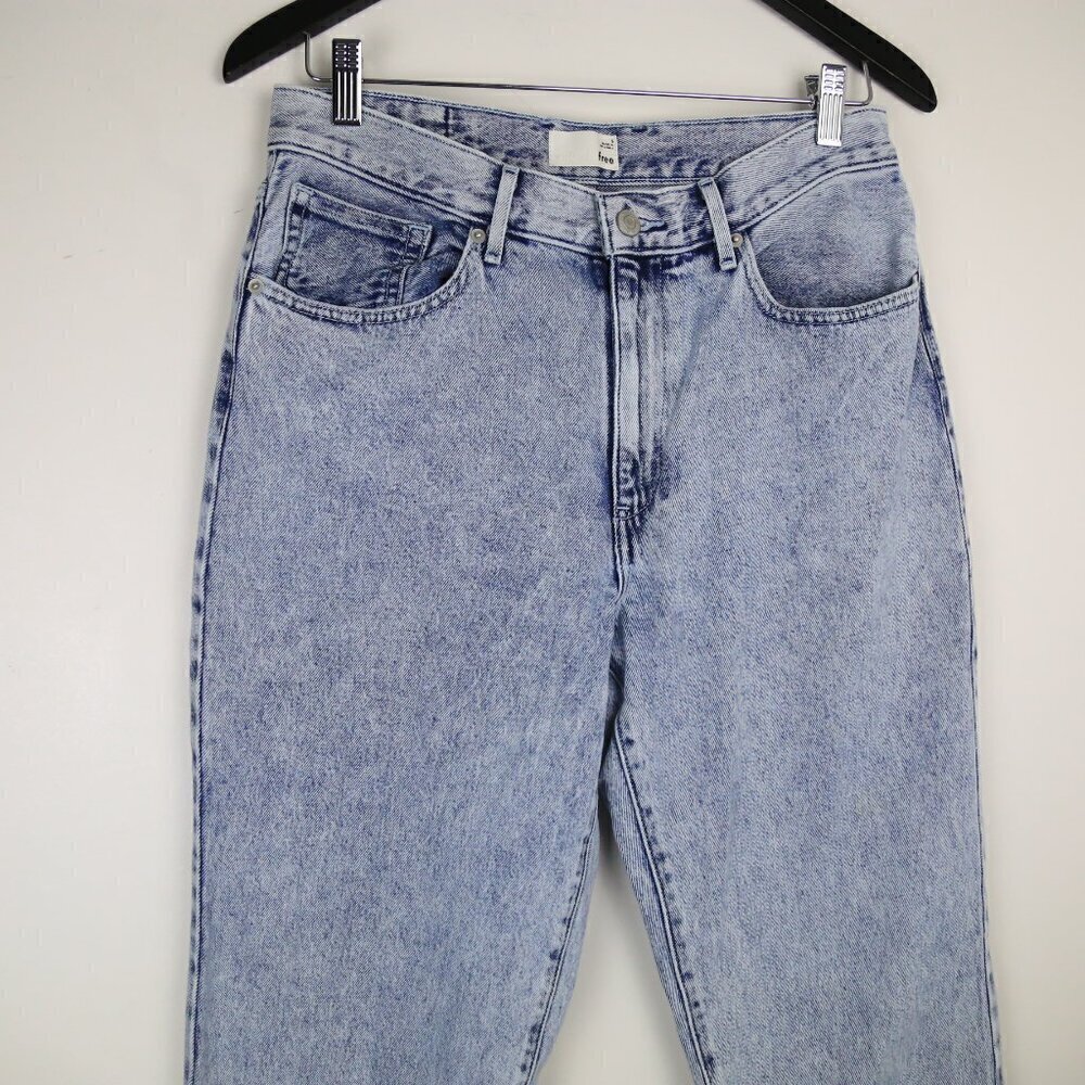 Aritzia Wilfred Free Dad Cotton Acid Light Wash Blue Denim Jeans Size 6 - Picture 2 of 7